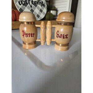 Salt And Pepper Shakers Wooden Barrel Beer‎ Stein 4" Tall Japan Vintage Salz